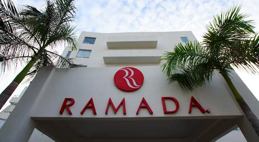 hotel ramada cancun