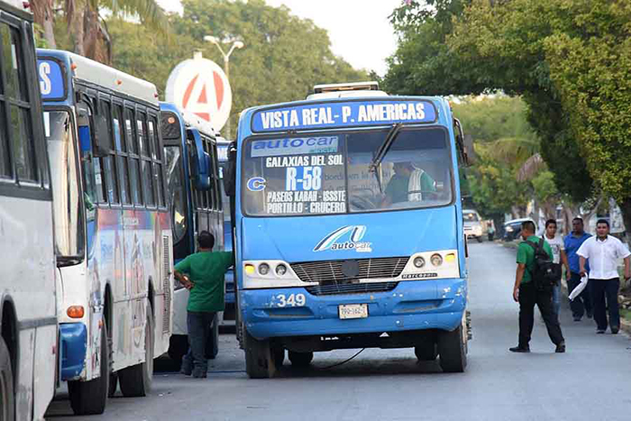 transporte publico ferry puerto juarez